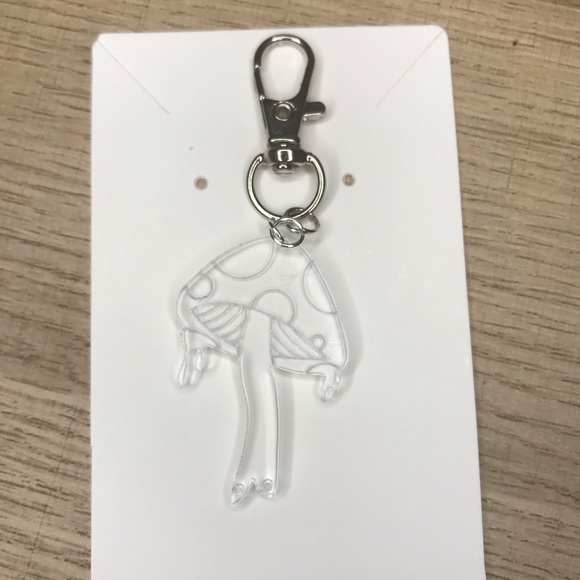 Clear trippy mushroom keychain - Picture 1 of 1